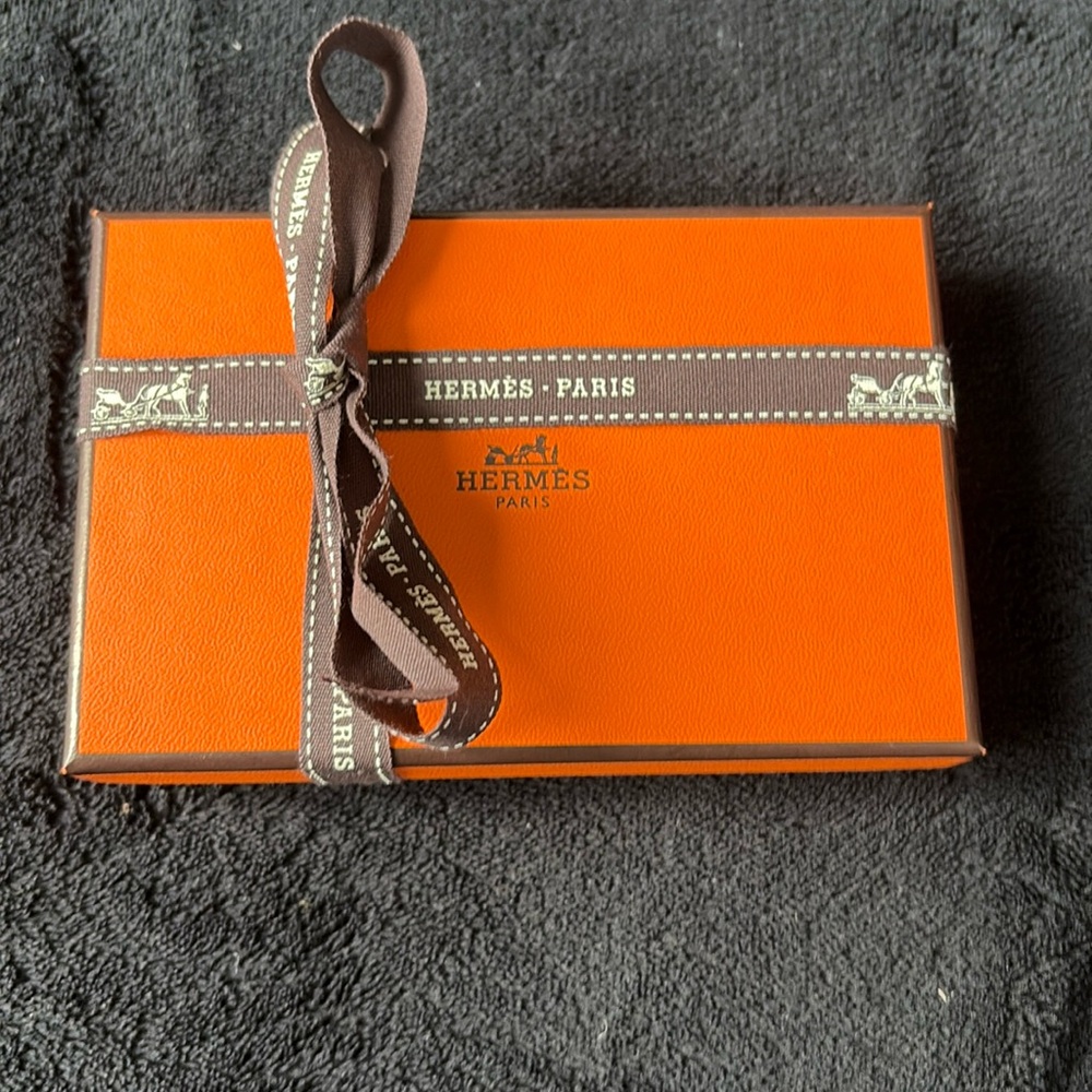 Hermes gift box
